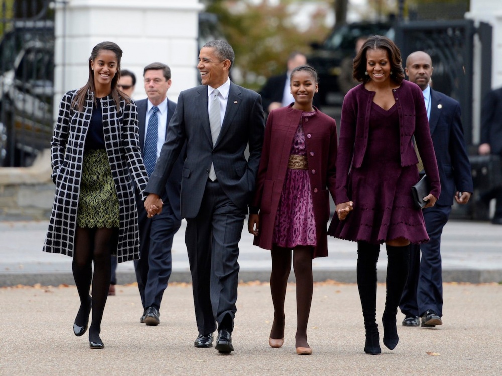 1322 obama family