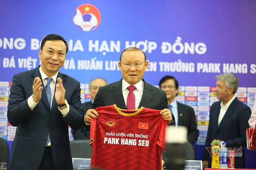 HLV Park Hang Seo sẽ gắn bó dài lâu với bóng đá Việt Nam