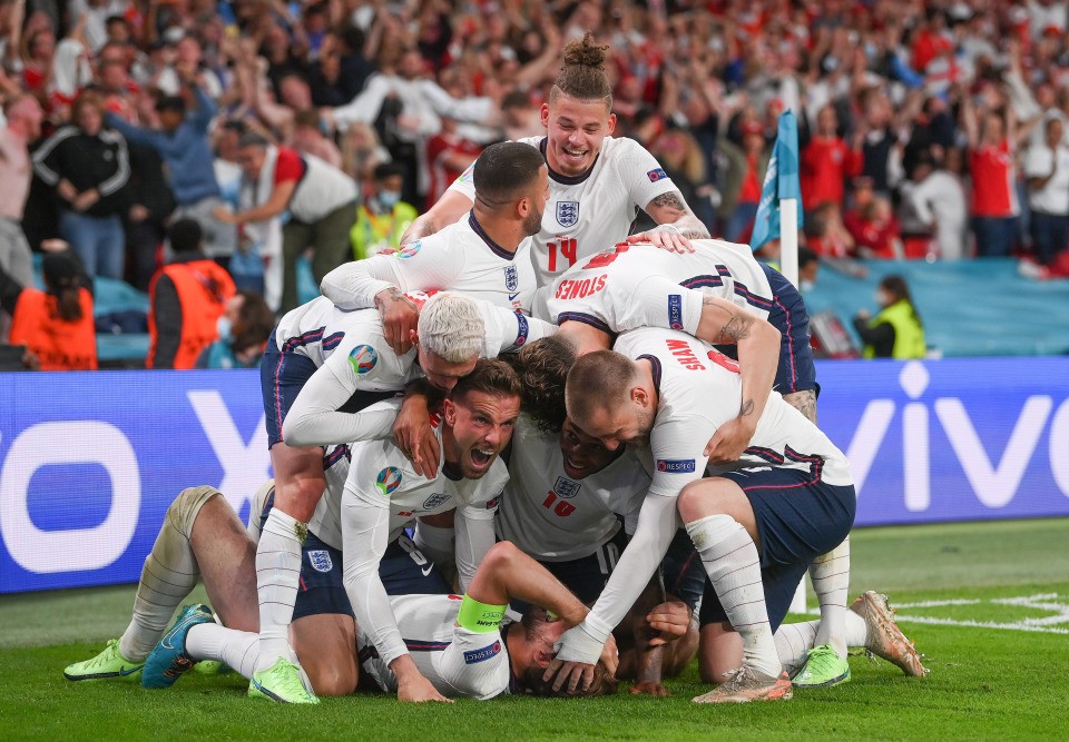 Euro 2020: Chiến thắng Đan Mạch, Anh lần đầu tiên vào trận chung kết với loạt kỷ lục