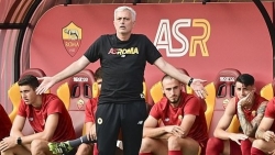 HLV Jose Mourinho có chiến thắng 10-0, trận ra mắt AS Roma