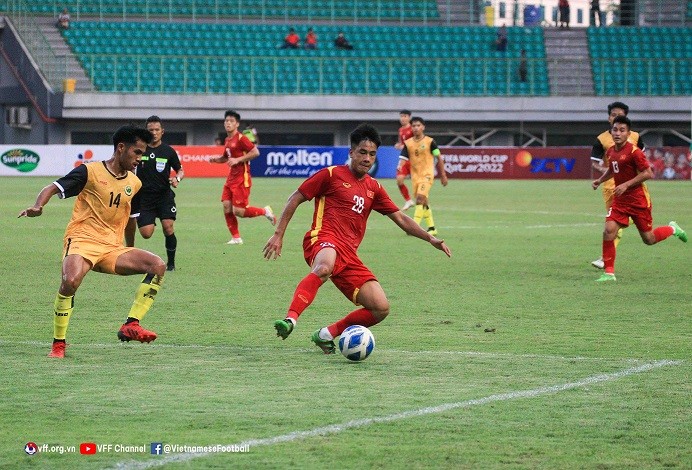 U19 Việt Nam chiếm ưu thế tiến đến bán kết U19 Đông Nam Á 2022