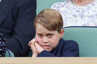 Những biểu cảm đáng yêu của Hoàng tử George khi cùng cha mẹ xem Wimbledon 2022