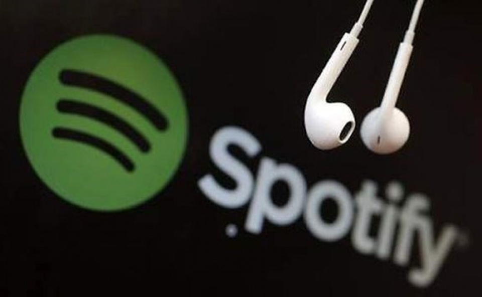 spotify vua nhac truc tuyen thuy dien gay tranh cai