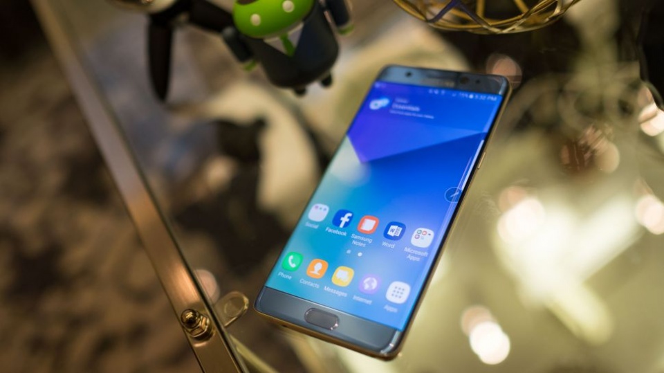 galaxy note 8 se mo ban som hon du kien