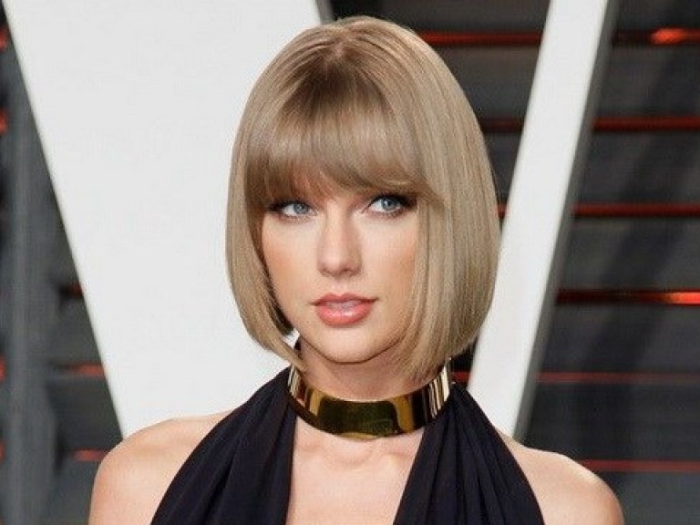 "Nữ hoàng doanh thu" Taylor Swift tái xuất với sản phẩm mới
