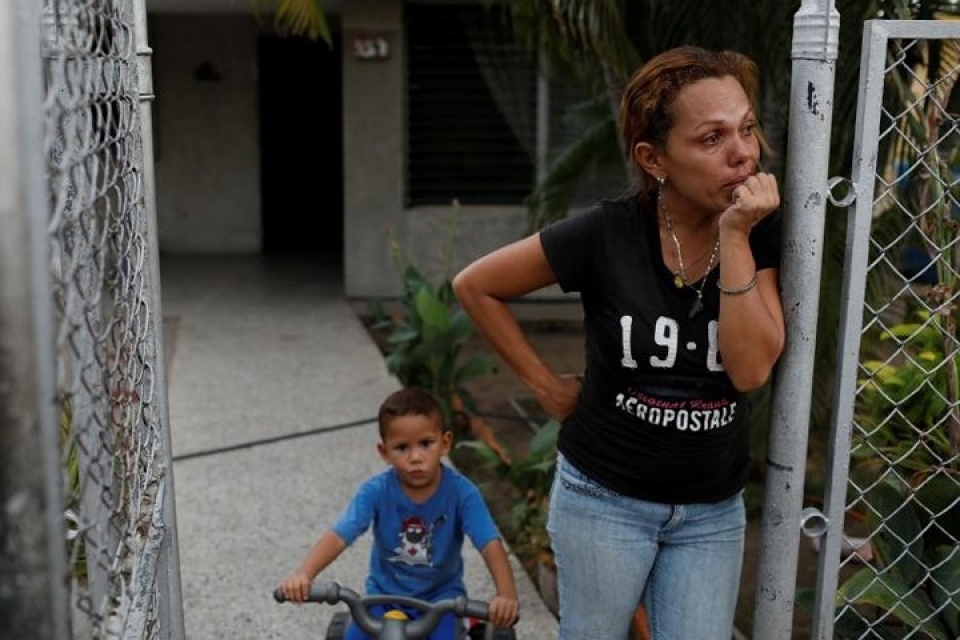 venezuela vat va voi tinh trang thieu dien thap sang va chong nong