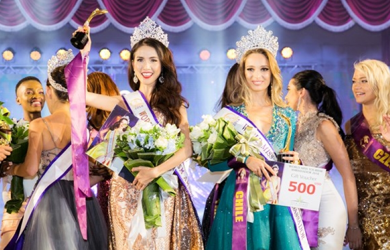 Khoảnh khắc đăng quang của Hoa hậu Đại sứ Du lịch Thế giới Phan Thị Mơ
