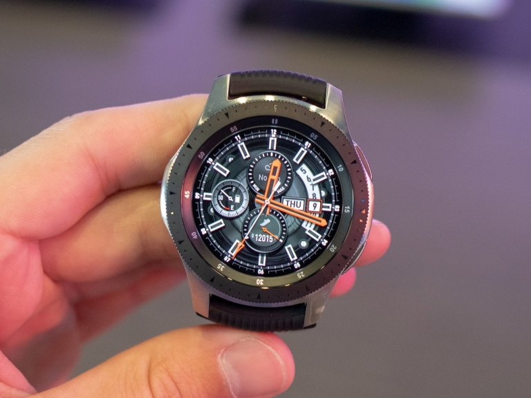 Samsung bắt đầu mở bán đồng hồ thông minh Galaxy Watch
