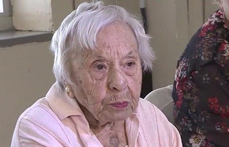 Cụ bà 107 tuổi khoe bí quyết sống lâu: 'Tôi chưa bao giờ kết hôn!'