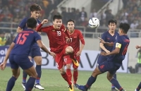 10000 ve het trong 15 phut vi sao nguoi thai len con sot truoc tran dau voi doi tuyen viet nam