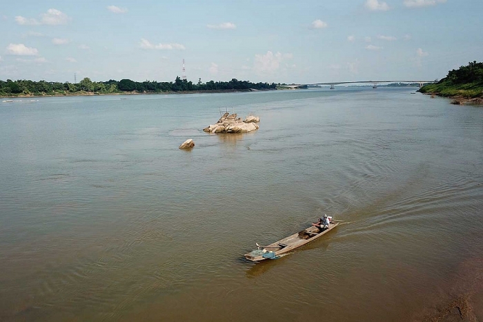 thai lan muc nuoc song mekong van rat thap