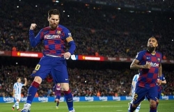 Đo độ chuyên nghiệp của Messi: Gửi fax thông báo chấm dứt hợp đồng, vẫn không bỏ tập gây sức ép