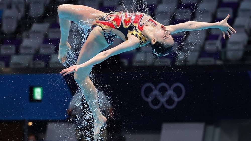 Xem các nữ VĐV xinh đẹp 'khiêu vũ' dưới nước tại Olympic Tokyo