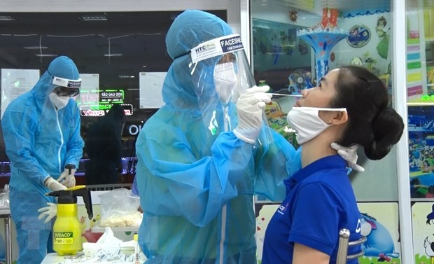 Thêm gần 90 thầy thuốc vào TP. Hồ Chí Minh chống dịch Covid-19;