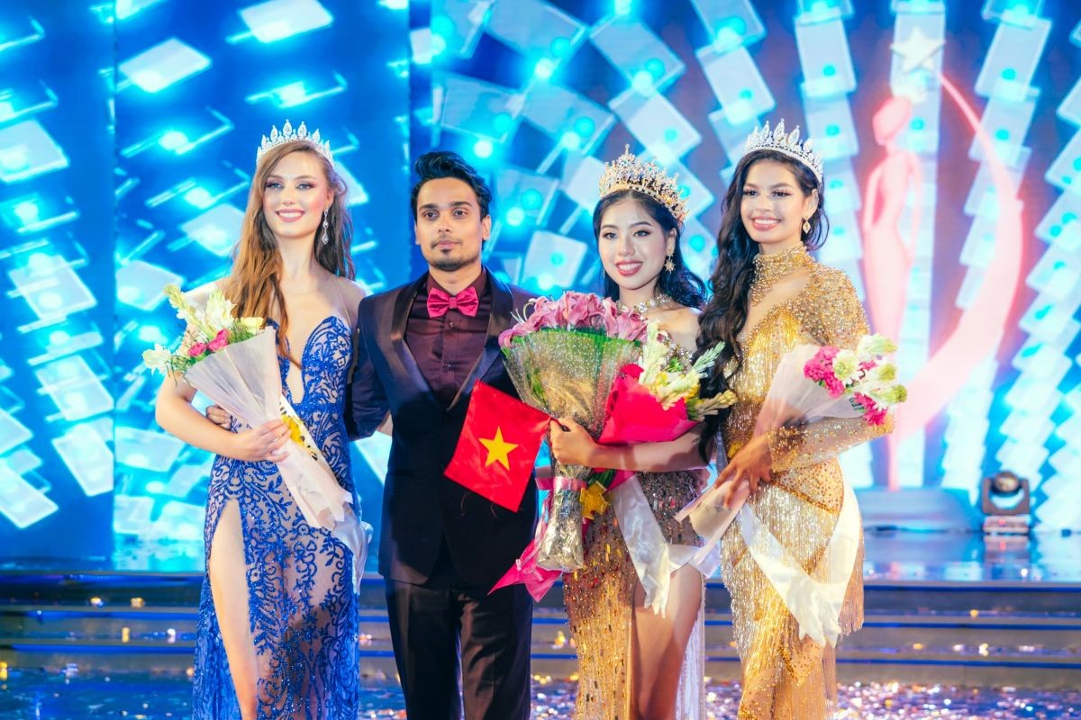 Những khoảnh khắc đẹp của Gia Hân khi đăng quang Miss Teen International 2022