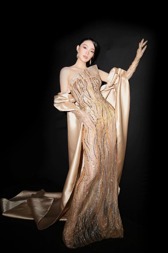 Top các mẫu đầm dạ hội trung niên đẹp nhất trong năm 2023 1  Đầm Quỳnh  Anh Luxury Fashion