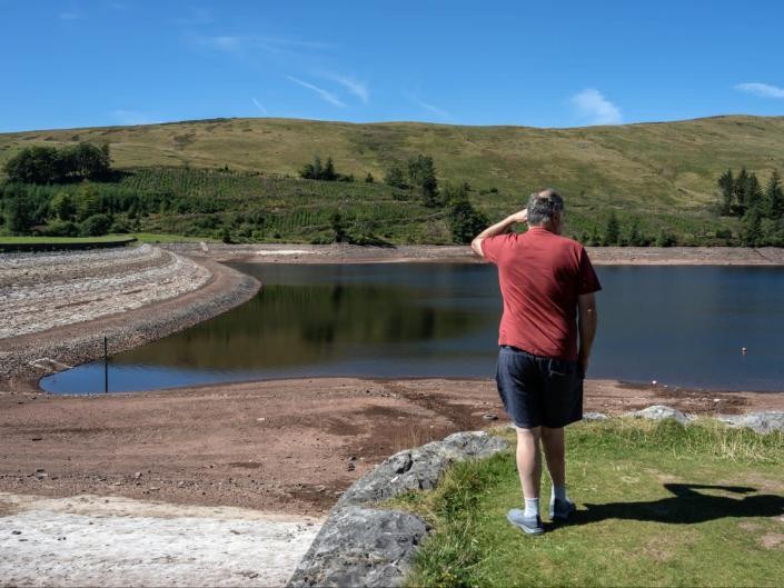 Xứ Wales công bố hạn hán một số vùng do mực nước giảm mạnh
