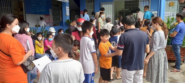 Trẻ em từ 5 đến 12 tuổi ở Khánh Hòa tiêm vaccine Covid-19. (Nguồn: SK&ĐS)