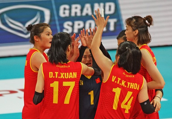 Cúp bóng chuyền nữ châu Á 2022: Tuyễn nữ Việt Nam thắng dễ tuyển Hàn Quốc