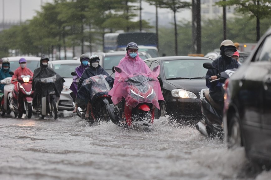 Dự báo: Bão số 3 gây mưa to đến rất to ở Hà Nội; nguy cơ lũ quét, sạt lở đất và ngập úng cục bộ tại vùng núi phía Bắc
