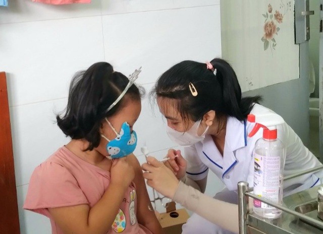 Tiêm vaccine Covid-19 an toàn cho trẻ 5 tuổi ở Khánh Hòa. (Nguồn: SK&ĐS)