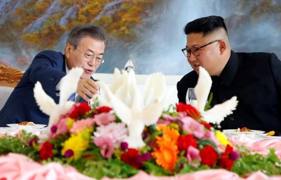 Ấn tượng hình ảnh Triều Tiên tiếp đón nồng hậu Tổng thống Hàn Quốc