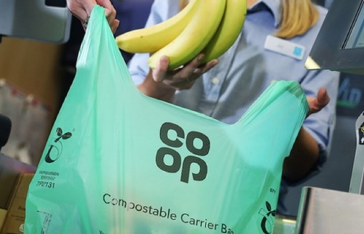 Chuỗi siêu thị lớn của Anh sẽ bắt đầu cấm sử dụng túi nilon