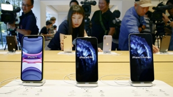 Covid-19: Các nhà cung cấp của Apple lo lắng về khả năng nhu cầu mua iPhone giảm
