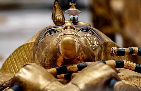 Bí ẩn trong quan tài vàng của Pharaoh Ai Cập Tutankhamun