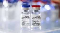 Iran-Nga 'bắt tay' sản xuất vaccine phòng Covid-19
