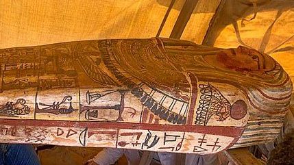 Ai Cập khai quật 27 quan tài 2.500 năm tuổi