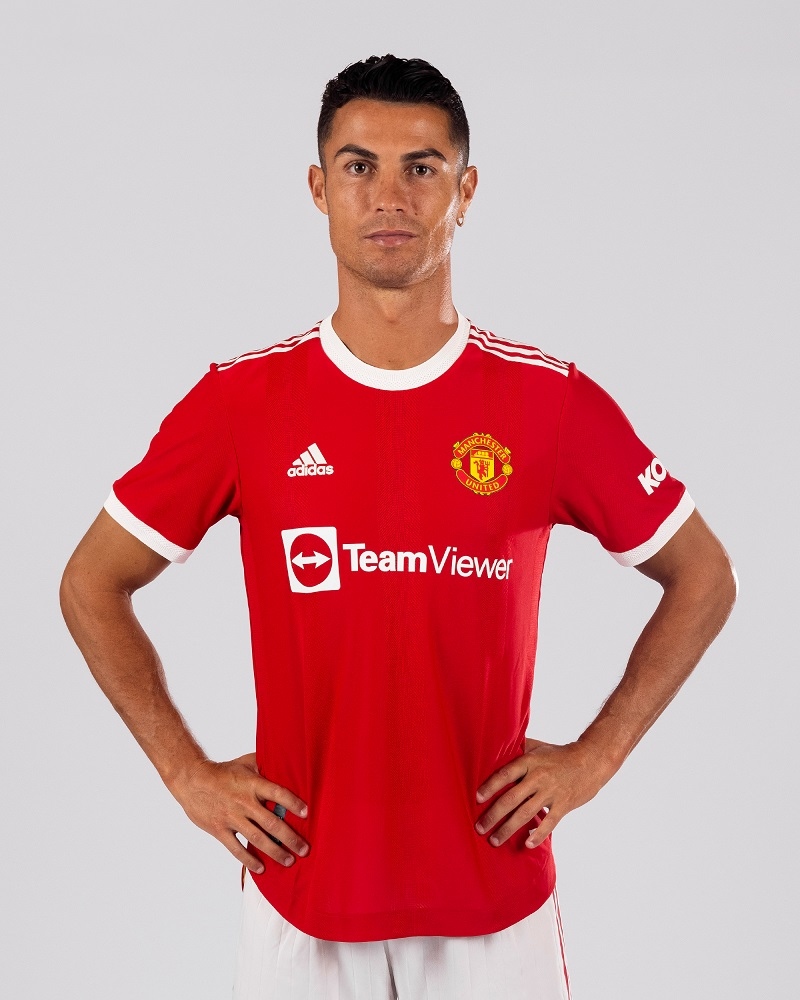 Những hình ảnh đầu tiên của Ronaldo trong màu áo Man Utd
