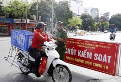 Covid-19 ở Hà Nội: Các ca mắc mới ở phường Việt Hưng có lịch trình phức tạp, chưa rõ nguồn lây