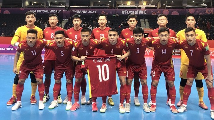 FIFA, AFC khen ngợi đội tuyển futsal Việt Nam sau trận đấu quả cảm với tuyển Nga
