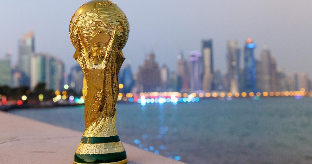 Lo ngại World Cup 2022 đắt đỏ, người hâm mộ tính lưu trú tại Dubai?