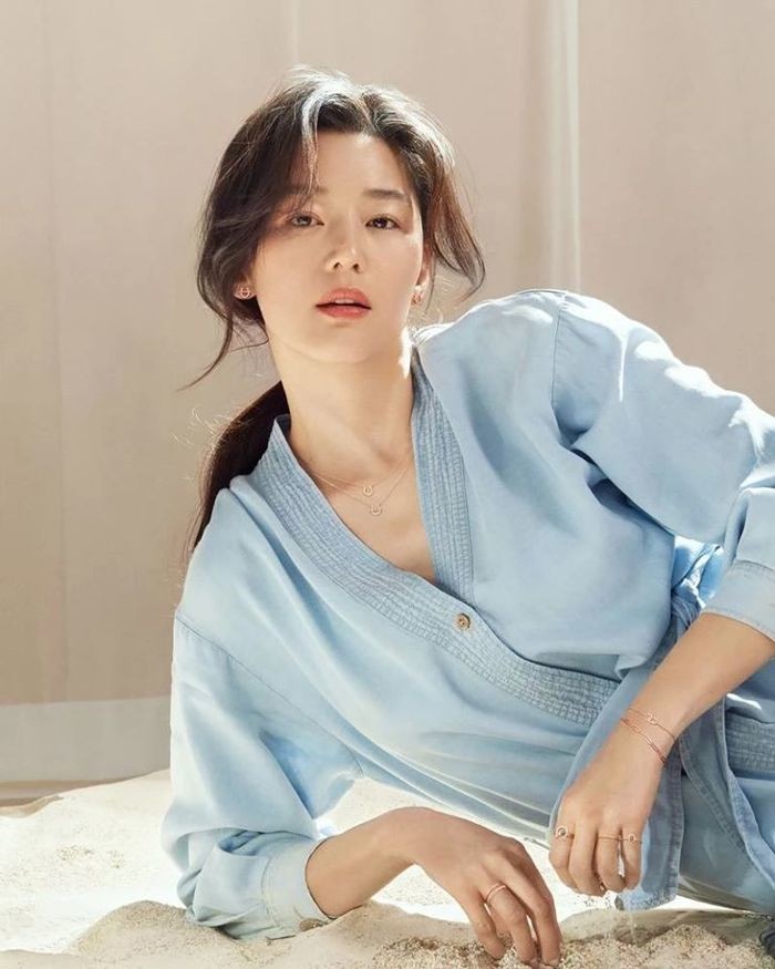 Son Ye Jin đứng đầu Top 10 mỹ nhân ngưỡng tuổi 40 đẹp nhất làng giải trí xứ Hàn
