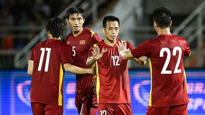 Báo Trung Quốc: Bóng đá Việt Nam phát triển đúng hướng, đội tuyển 'rồng vàng' gặt hái thành công