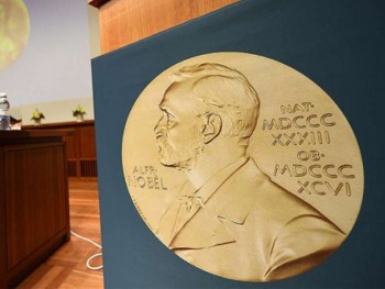 Nobel Hòa bình cho chiến dịch bãi bỏ vũ khí hạt nhân