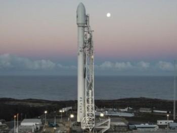 SpaceX phóng thành công 10 vệ tinh Iridium Next vào không gian