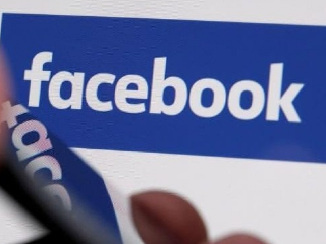 Chính phủ Anh đề xuất đánh thuế các trang mạng xã hội