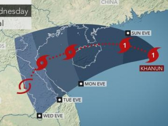 Trung Quốc ban bố cảnh báo nguy hiểm bão Khanun