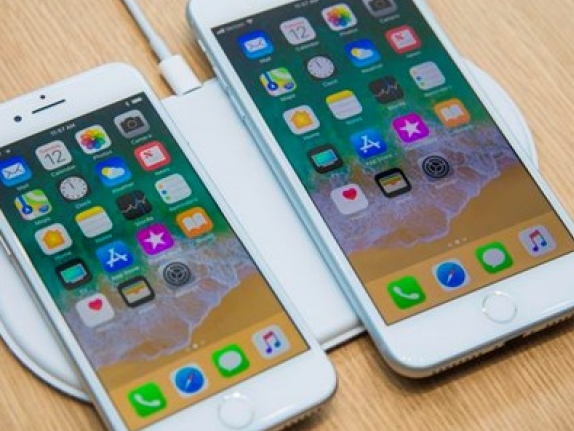 Nhà bán lẻ trực tuyến Trung Quốc đua nhau giảm giá iPhone 8