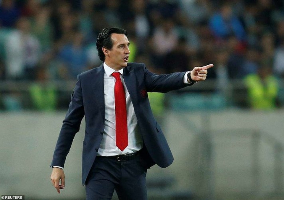toan canh chien thang de dang cua arsenal truoc qarabag
