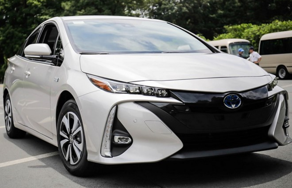 Toyota thông báo thu hồi 2,4 triệu xe ô tô động cơ hybrid