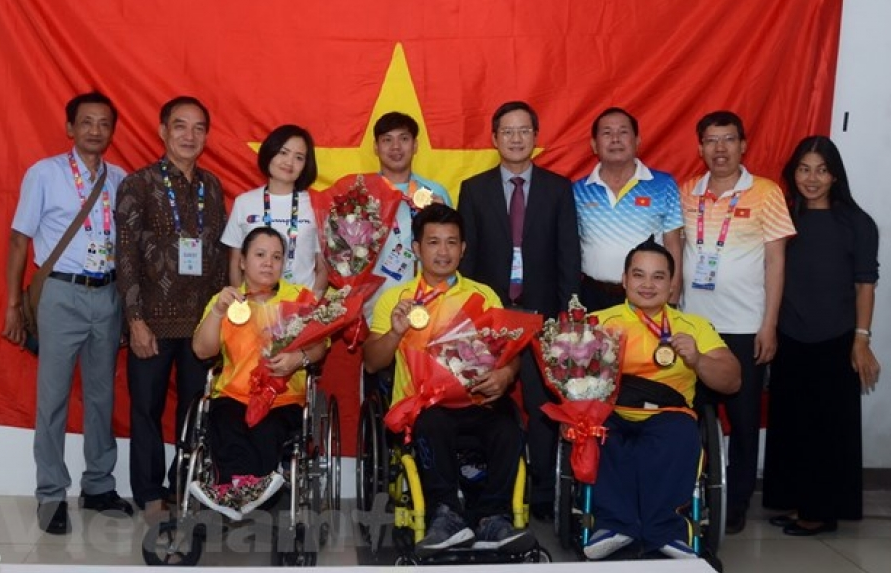 Đại sứ Việt Nam tại Indonesia chúc mừng Đoàn thể thao Việt Nam