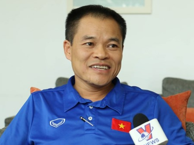 Trưởng đoàn U19 Việt Nam chia sẻ những khó khăn ở Indonesia