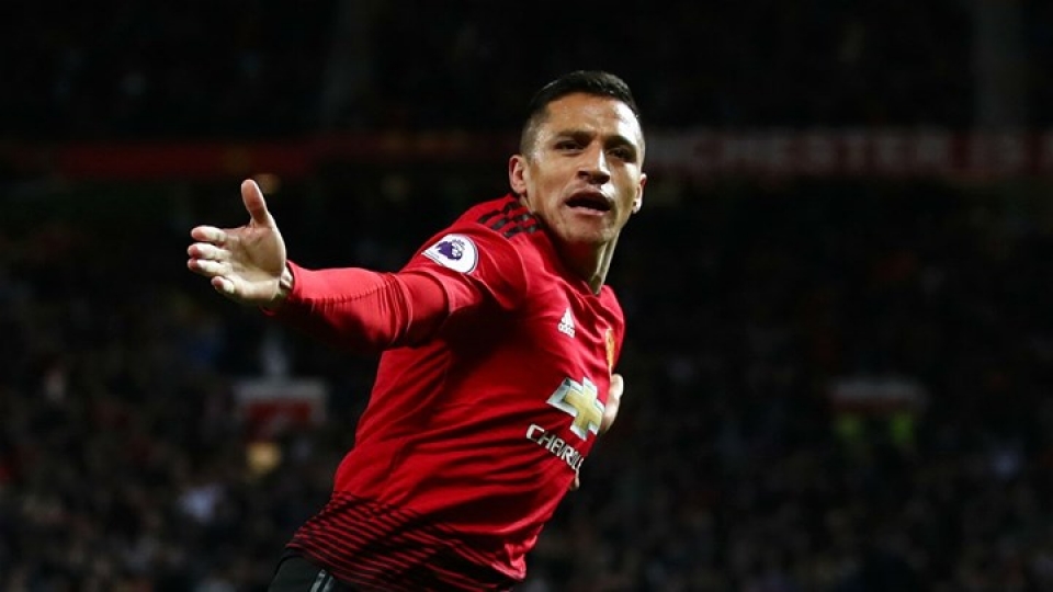 alexis sanchez gop doi hinh co the xung ba troi au cua psg