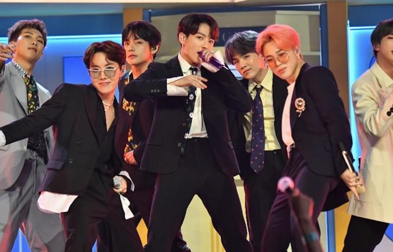 BTS được đề cử ở ba hạng mục của Giải thưởng Âm nhạc Mỹ 2019