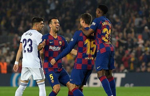 Messi rực sáng, Barcelona đại thắng '5 sao' và trở lại ngôi đầu La Liga