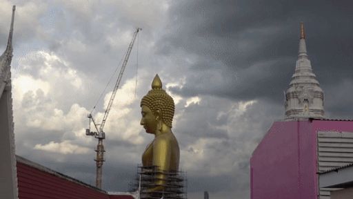 Thái Lan: Tượng Phật khổng lồ cao bằng tòa nhà 20 tầng chậm tiến độ do Covid-19